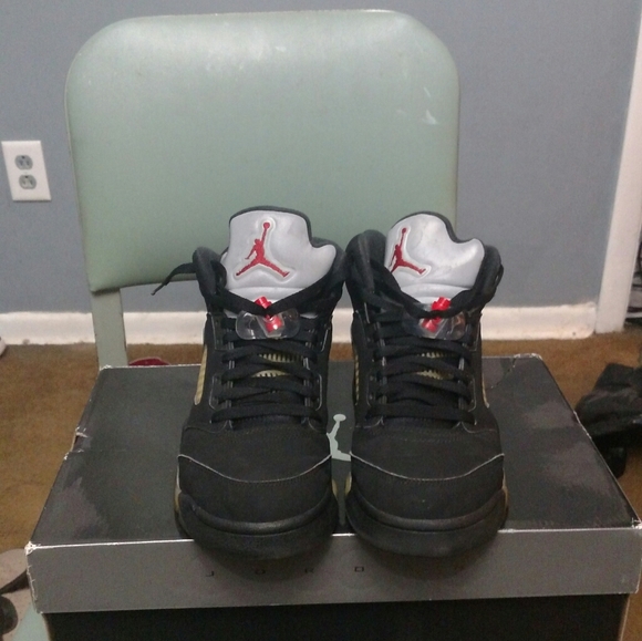 Air Jordan 5 **firm* - Picture 2 of 4